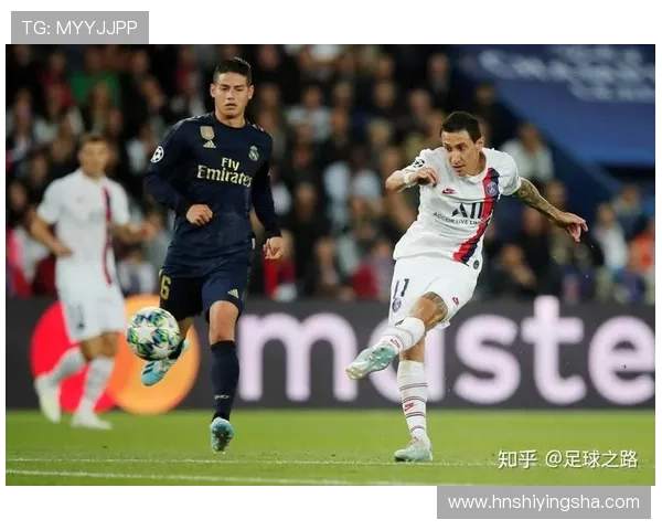 赛后分析:北京足球队与成都足球队的比赛节奏与战术对比探讨 赛后分析:北京足球队与成都足球队的比赛节奏与战术对比探讨