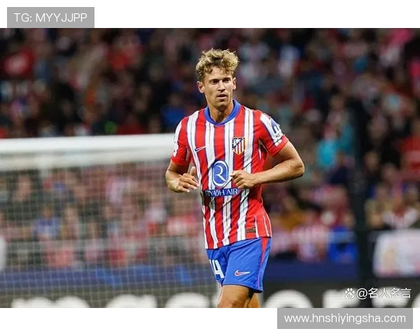 足球明星在赛场上的迷人瞬间视频集锦让你领略足球魅力与激情 足球明星在赛场上的迷人瞬间视频集锦让你领略足球魅力与激情